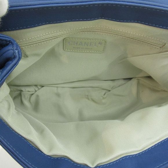 Chanel Chain Shoulder Bag Lambskin Blue - Picture 5 of 7